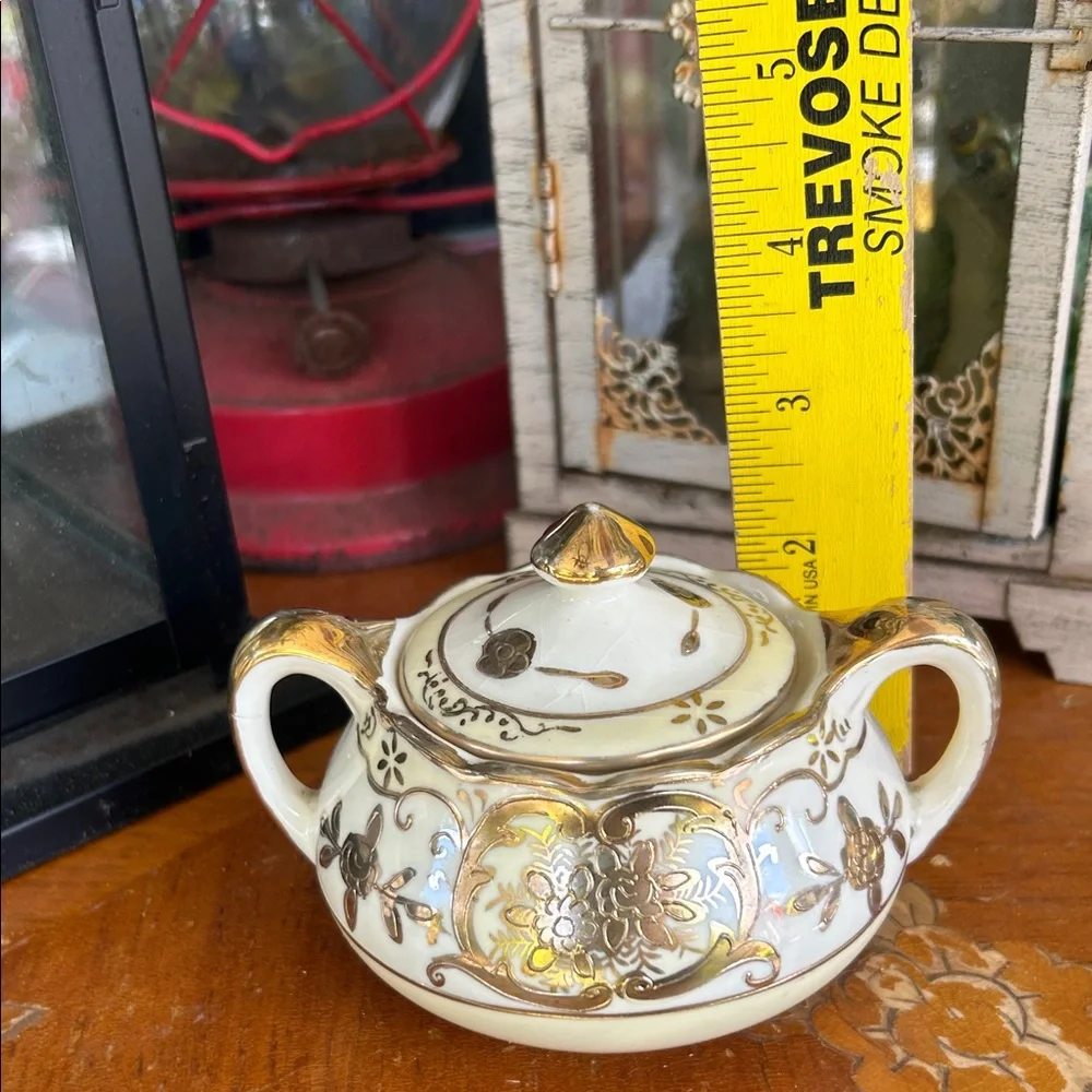 Vintage Moriyama Mori-Machi Porcelain Hand-Painted Floral Lidded Sugar Bowl